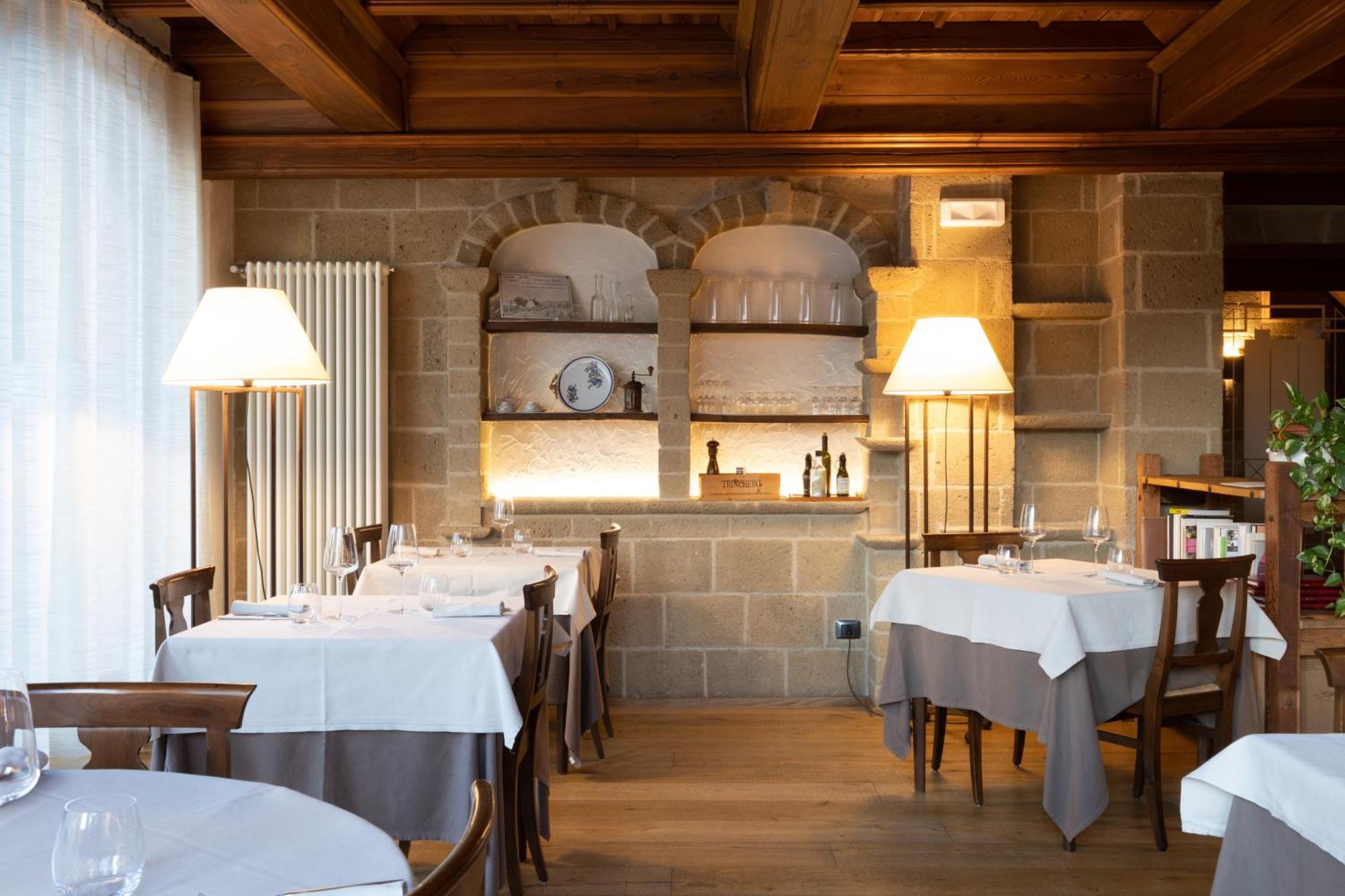 Hotel Ristorante Da Politano Boves Екстериор снимка